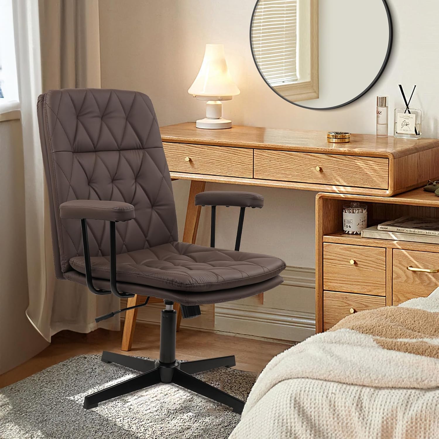 Коричневое кожаное офисное кре – обзор и цена Task Chair Mid Back